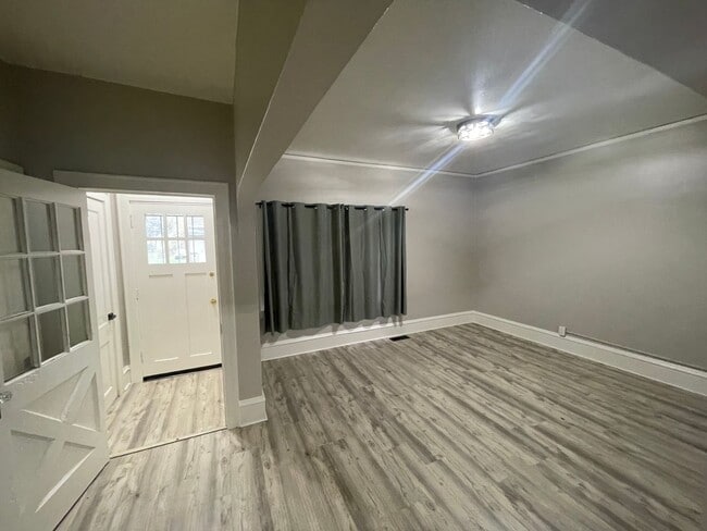 Building Photo - 1440 N 28th St