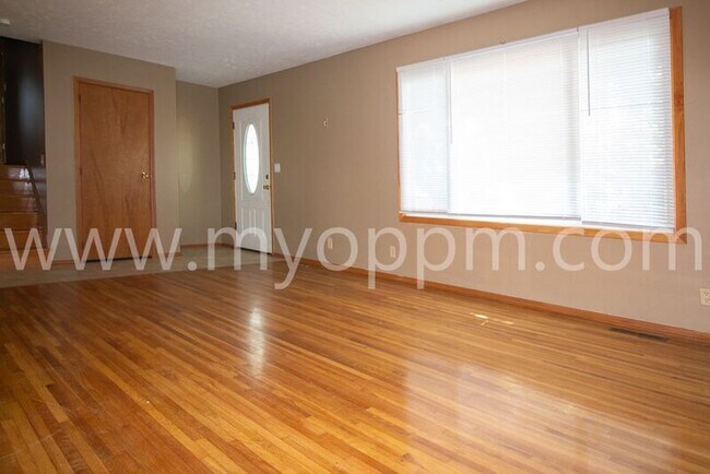 Building Photo - 12642 Westwood Ln