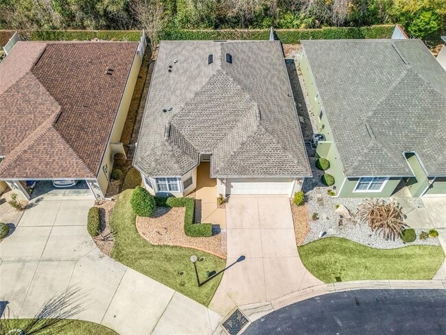 Building Photo - 3836 SW 33rd Terrace