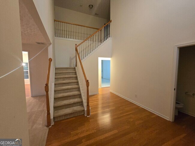 Foto del edificio - 3490 Southpointe Hill Dr NE