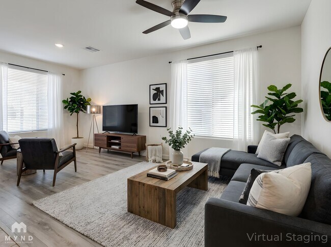 Foto del edificio - 14535 W Port Royale Ln