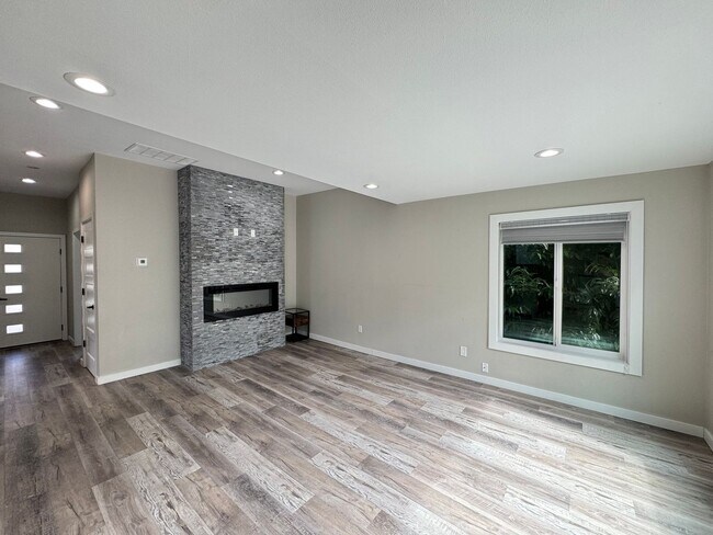 Photo - Beautifully Remodeled Lakeside Home in the...