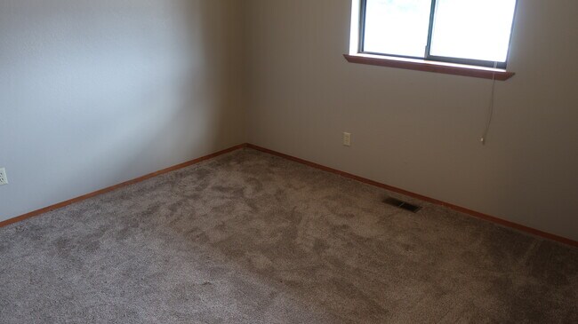 Foto del edificio - 920 Grenz St