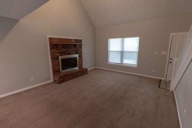 Foto del edificio - 3602 Hermitage Rd