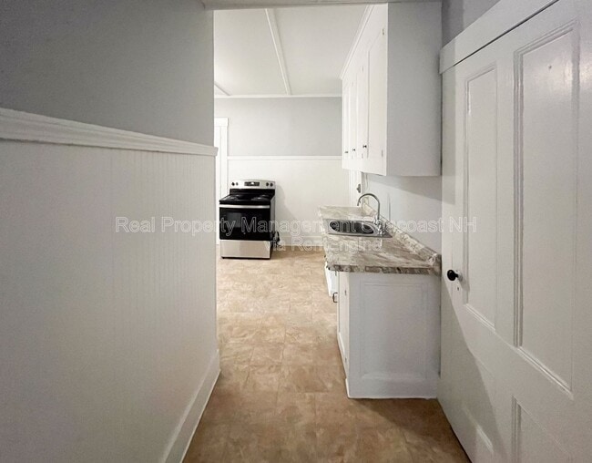 Building Photo - 11 Beacon St