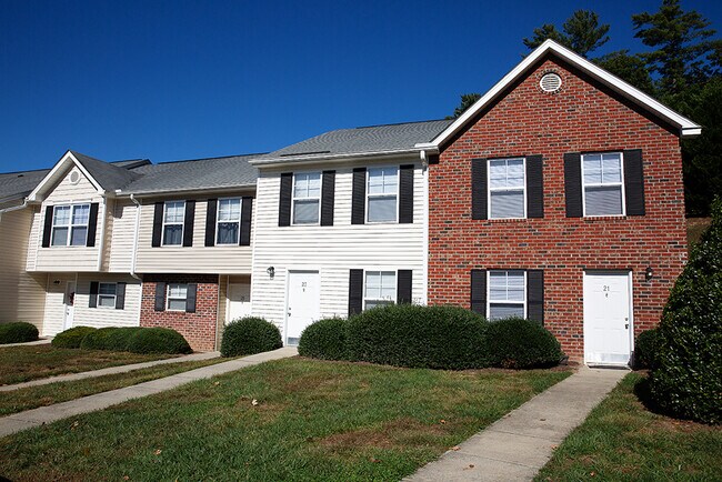 Foto del edificio - SouthRidge Apartments and Townhomes