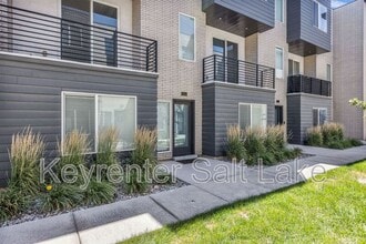 Building Photo - 230 W 1300 S St