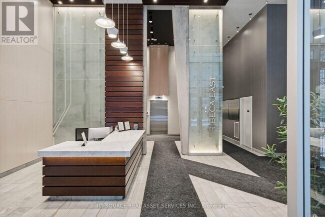 Photo du bâtiment - 40 Nepean St