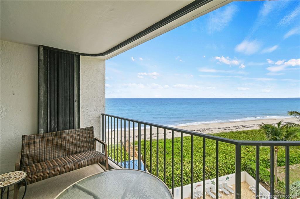 Foto principal - 9650 S Ocean Dr