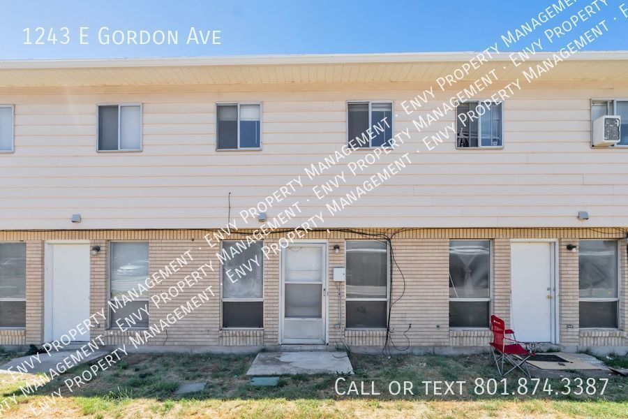 Primary Photo - Fantastic Pet-Friendly 2 Bed - 1.5 Bath To...