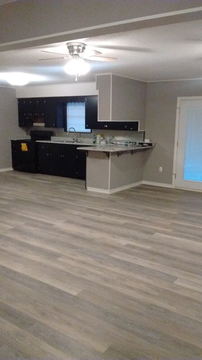 203 Catalpa St, Palestine, TX 75803 House Rental in Palestine, TX