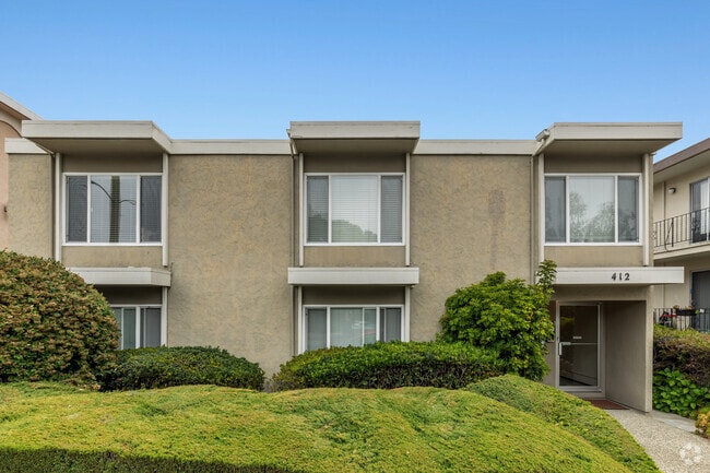Building Photo - 412 Richmond Dr