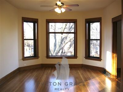 Building Photo - 3287 W Wrightwood Ave