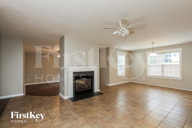 Foto del edificio - 7671 W Berkeley Rd