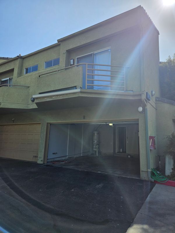 Building Photo - 15341 Hunsaker Ave