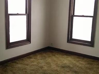 Building Photo - 508 S Blackhawk Ave