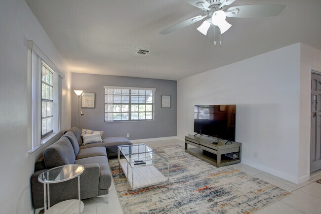 Foto del edificio - 418 SE 4th St