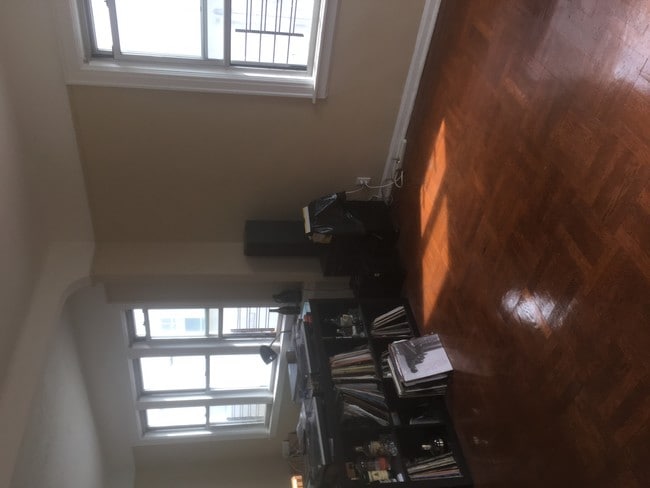 Building Photo - 2841 36th St