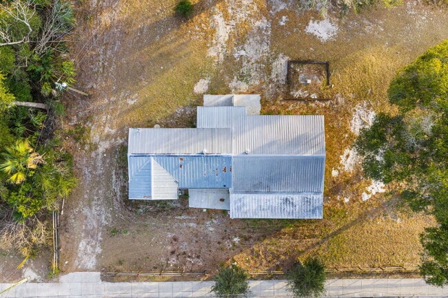 Building Photo - Affordable 1BR 1BA Mobile Available Now