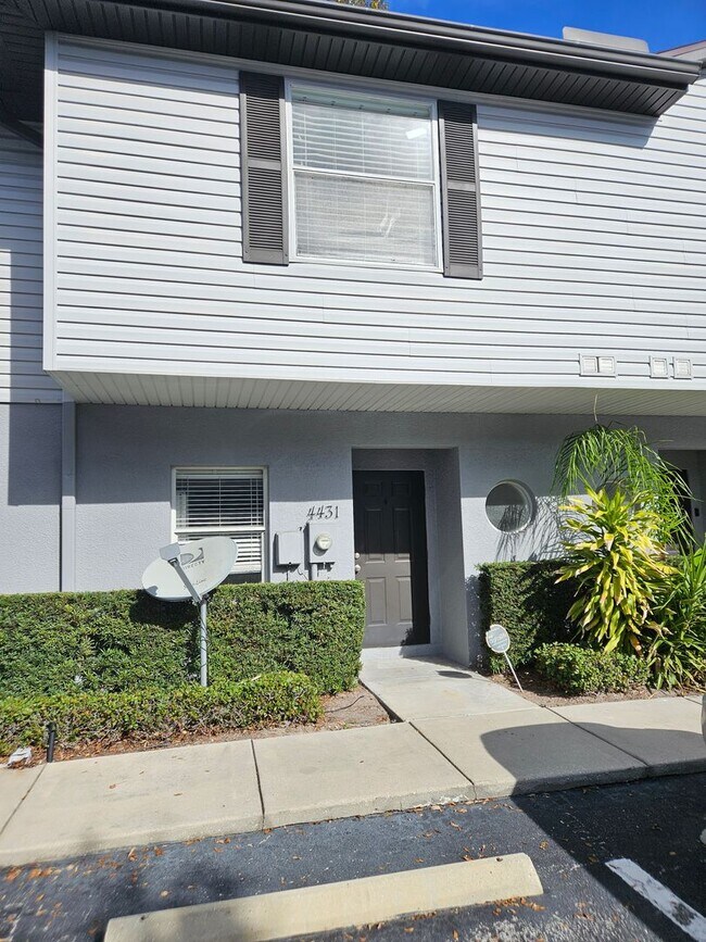 Foto del edificio - Move in Special, Half off 1st Month's Rent!
