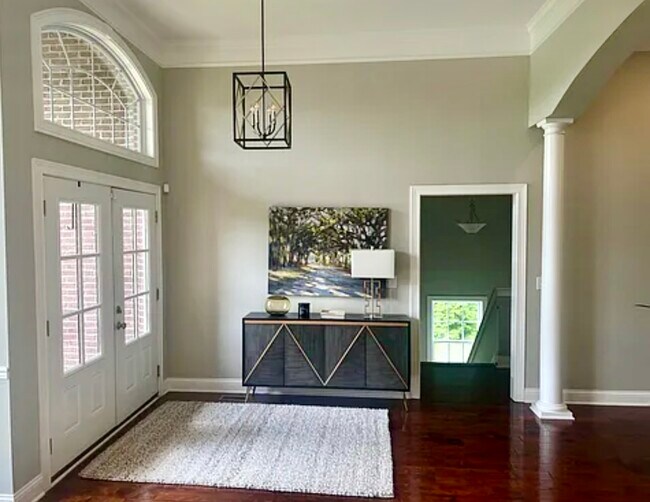 Foto del edificio - 901 Glendower Ct