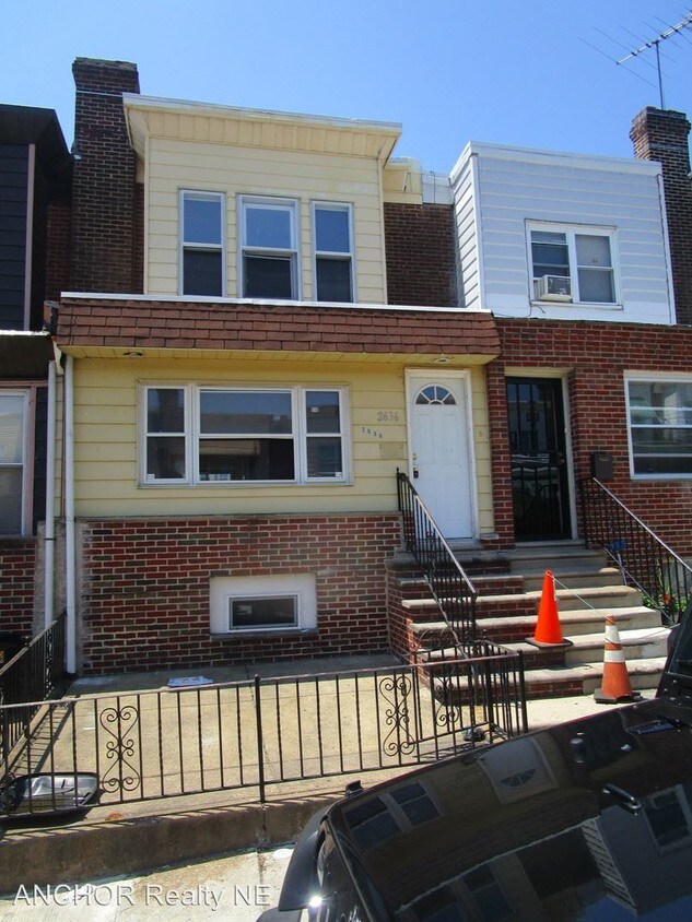 Primary Photo - 3 br, 1 bath House - 2636 S Daggett St