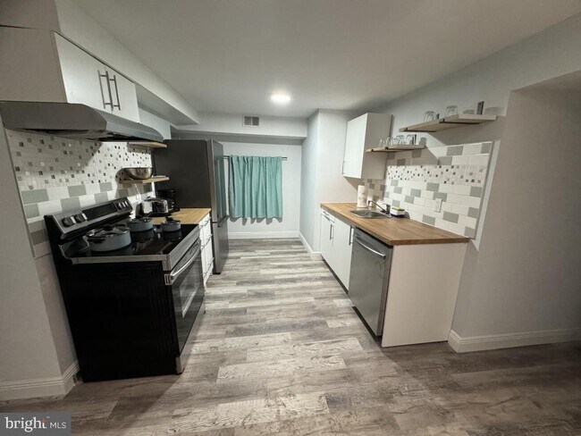 Foto del edificio - 510 67th Pl