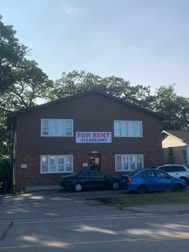 Building Photo - 1112 n Fairfield rd
