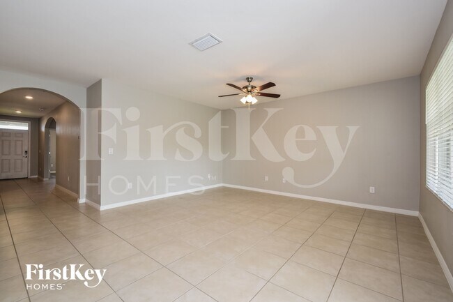 Foto del edificio - 1912 NW 15th Terrace