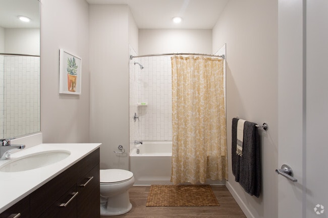 1BR, 1BA - Union House