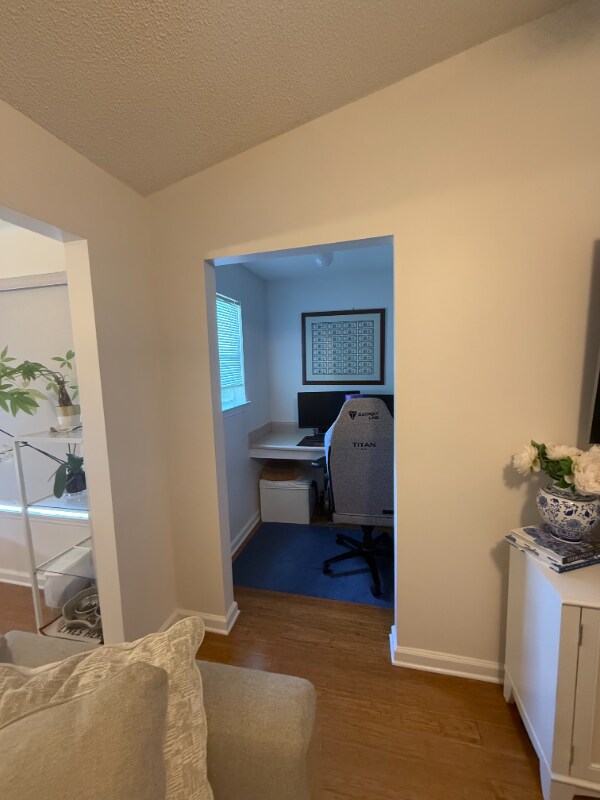 Building Photo - 9307 Walden Park Dr