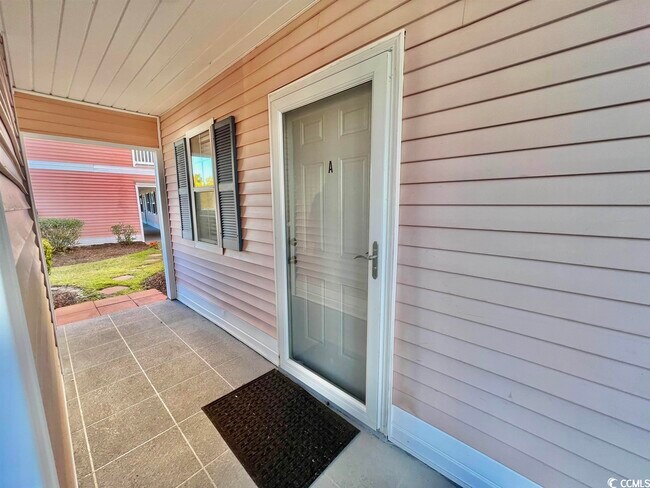 Foto del edificio - 634 Waterway Village Blvd