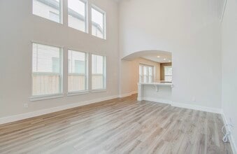 Building Photo - 14910 Mossycup Spur Wy