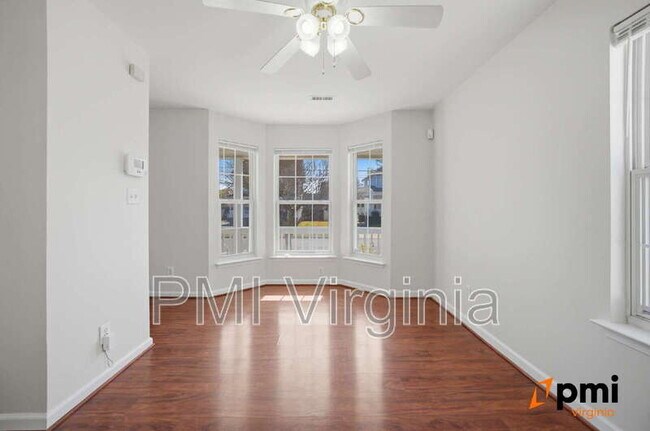 Foto del edificio - 831 Marshall Ave