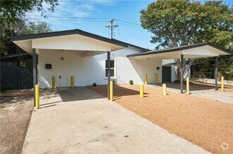 Building Photo - 8602 Fireside Dr