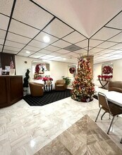 Building Photo - 10777 W Sample Rd