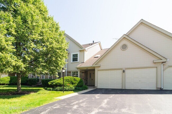 Foto del edificio - 205 Glasgow Ln