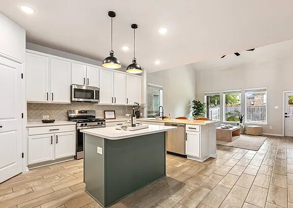 Building Photo - 1707 Lawnside Rd