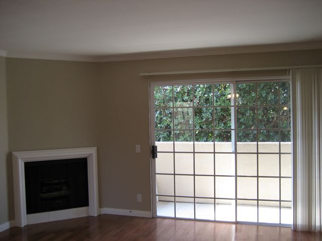 Foto del edificio - 4535 Coldwater Canyon Ave
