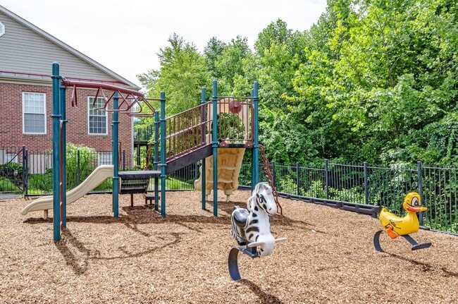Building Photo - Aquia Terrace
