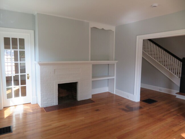 Building Photo - Brace yourself, because this Walnut Hill beauty doesn’t just turn heads — it demands a double-tak...