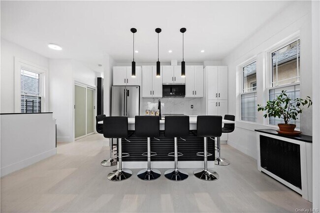 Foto del edificio - 2031 Lurting Ave