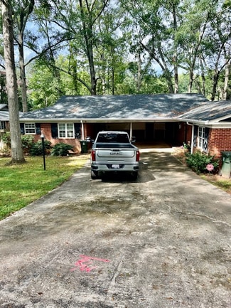 Building Photo - 34 Knoxbury Terrace