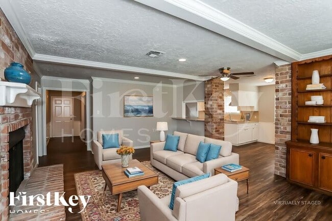 Foto del edificio - 15010 Chaseridge Dr