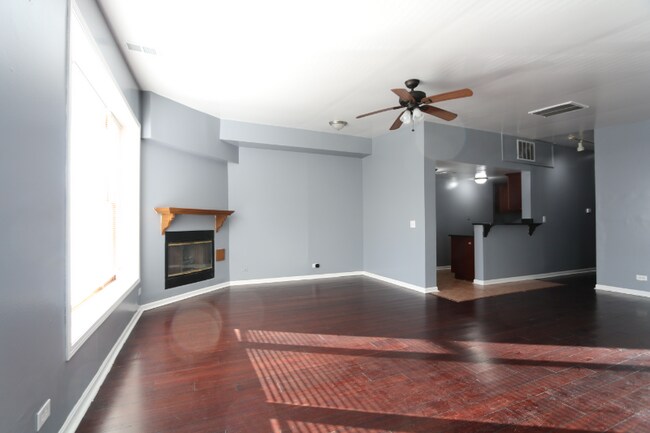 Building Photo - 1456 W Taylor St