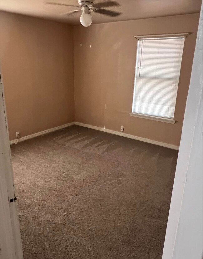 Foto del edificio - 101 SW 8th St