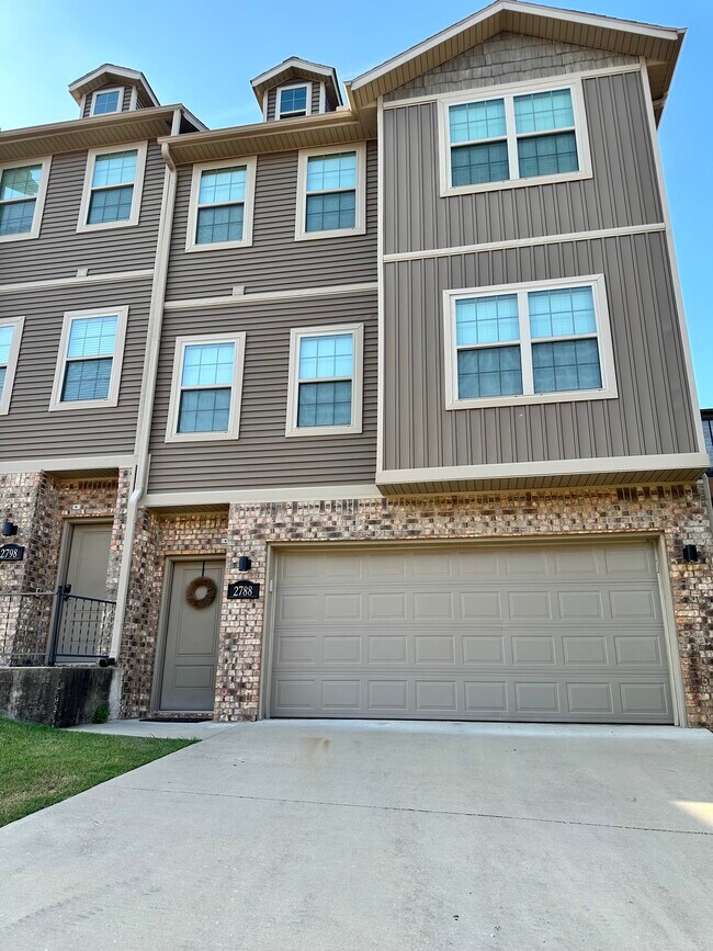 Foto del edificio - 2788 W Cottonwillow Way