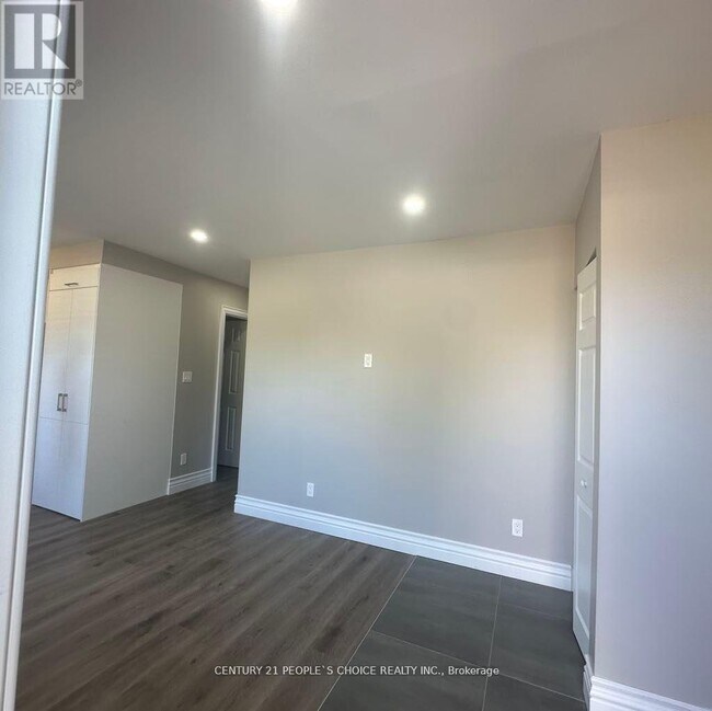 Photo du bâtiment - 199 Avondale Blvd
