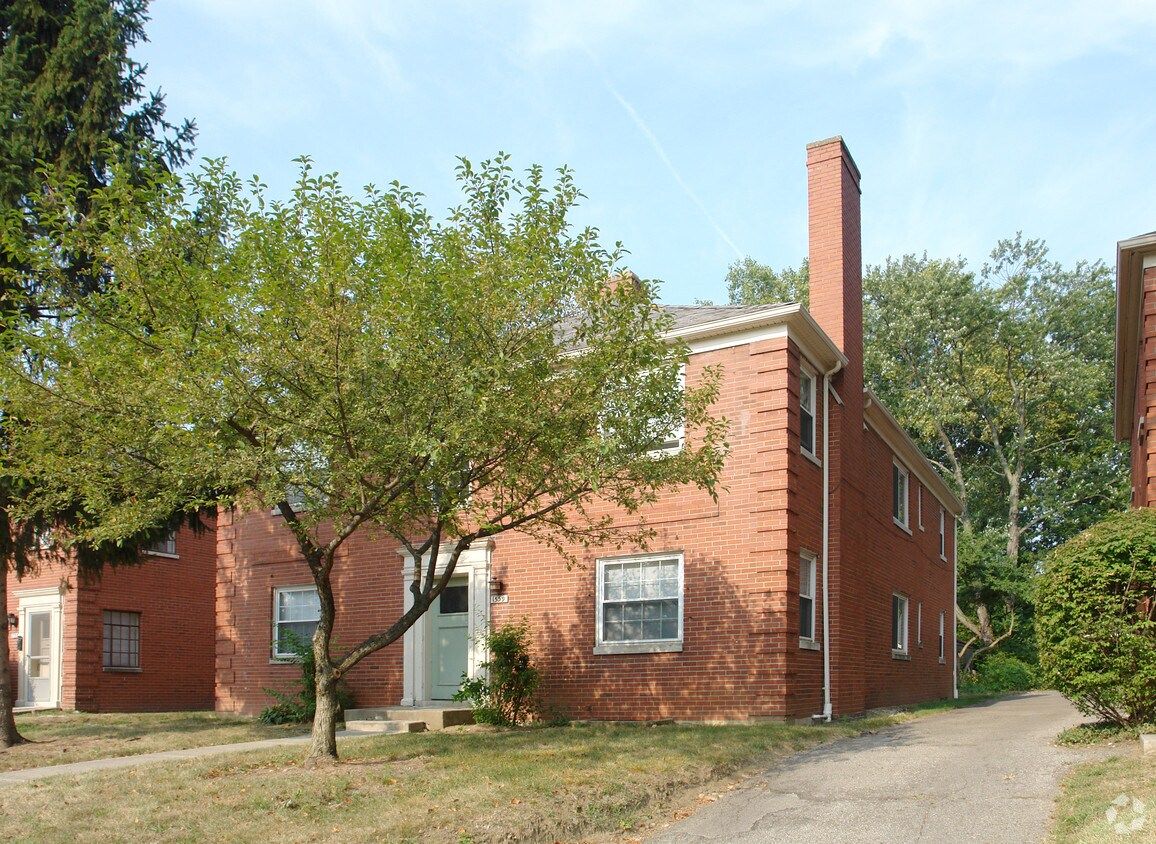 Building Photo - 1559 Northwest Blvd