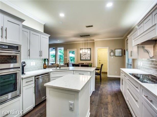 Primary Photo - 4 br, 3 bath House - 600 Highview Lane